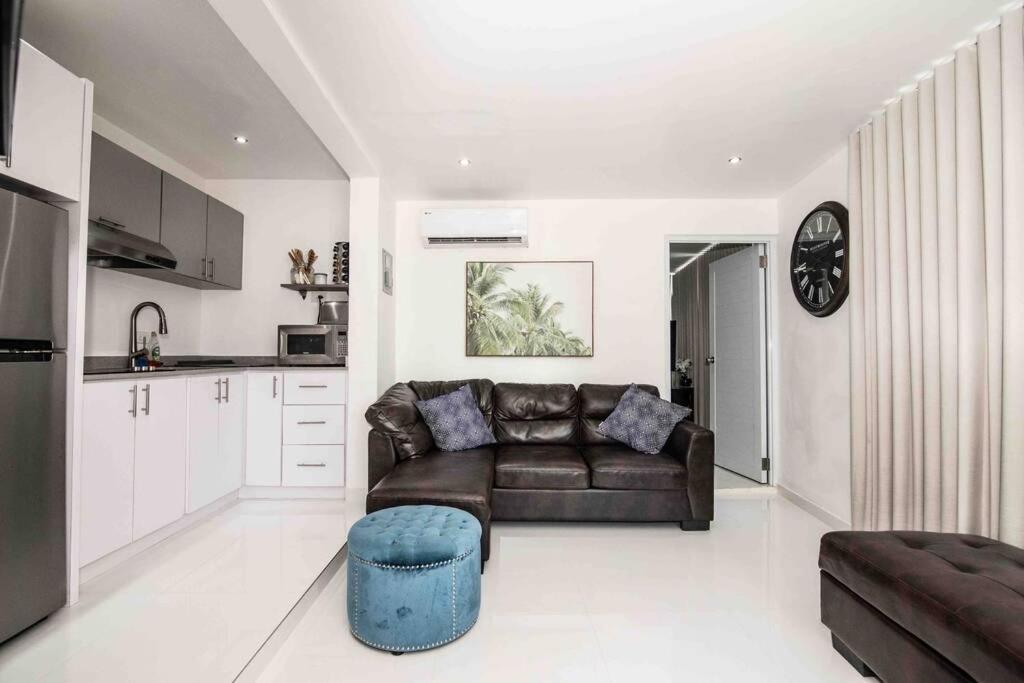 Apartament Modern 2Br With Kingbed In The Heart Of Isla Verde Strip San Juan Zewnętrze zdjęcie