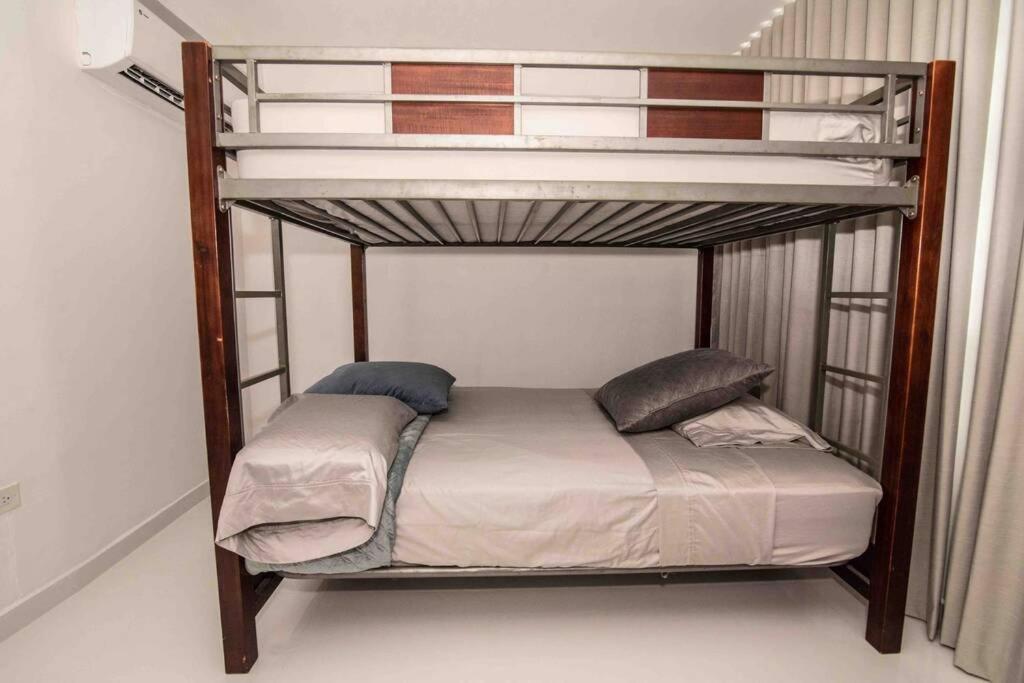 Apartament Modern 2Br With Kingbed In The Heart Of Isla Verde Strip San Juan Zewnętrze zdjęcie