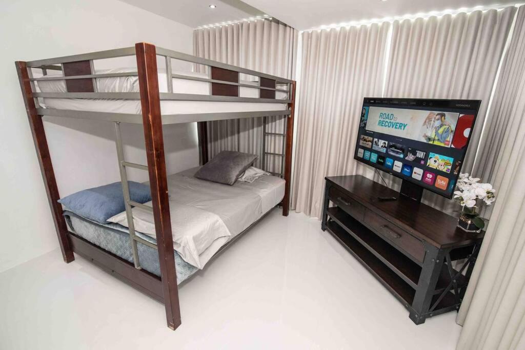 Apartament Modern 2Br With Kingbed In The Heart Of Isla Verde Strip San Juan Zewnętrze zdjęcie